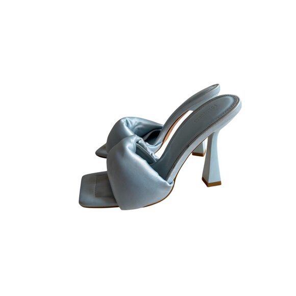 F21 Light Powder Blue Padded Pillow Strap Sandals Heels Size 7.5 - Picture 10 of 10